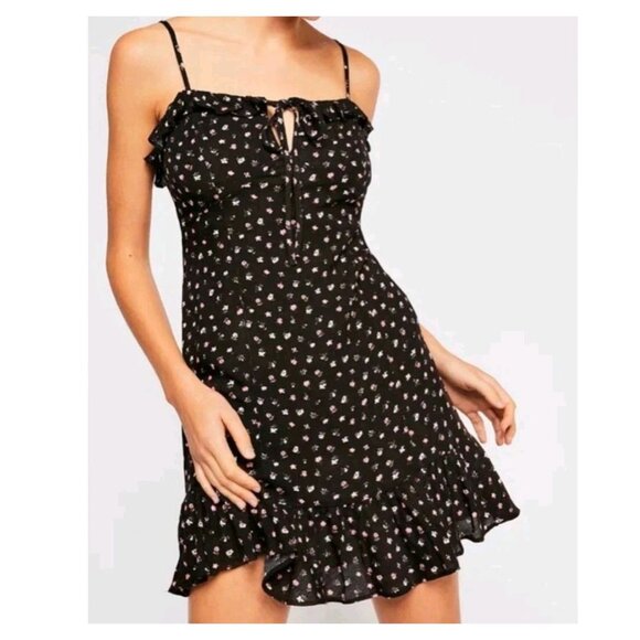 Free People Black Floral Ruffle Hem Mini Slip Dress Sleeveless XS Side Button Ra - Picture 1 of 12